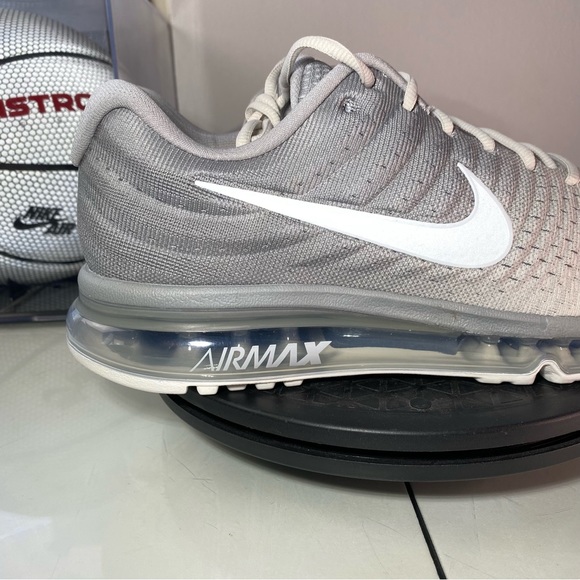 🆕 Nike	Air Max 2017 'Light Bone' - Picture 3 of 12